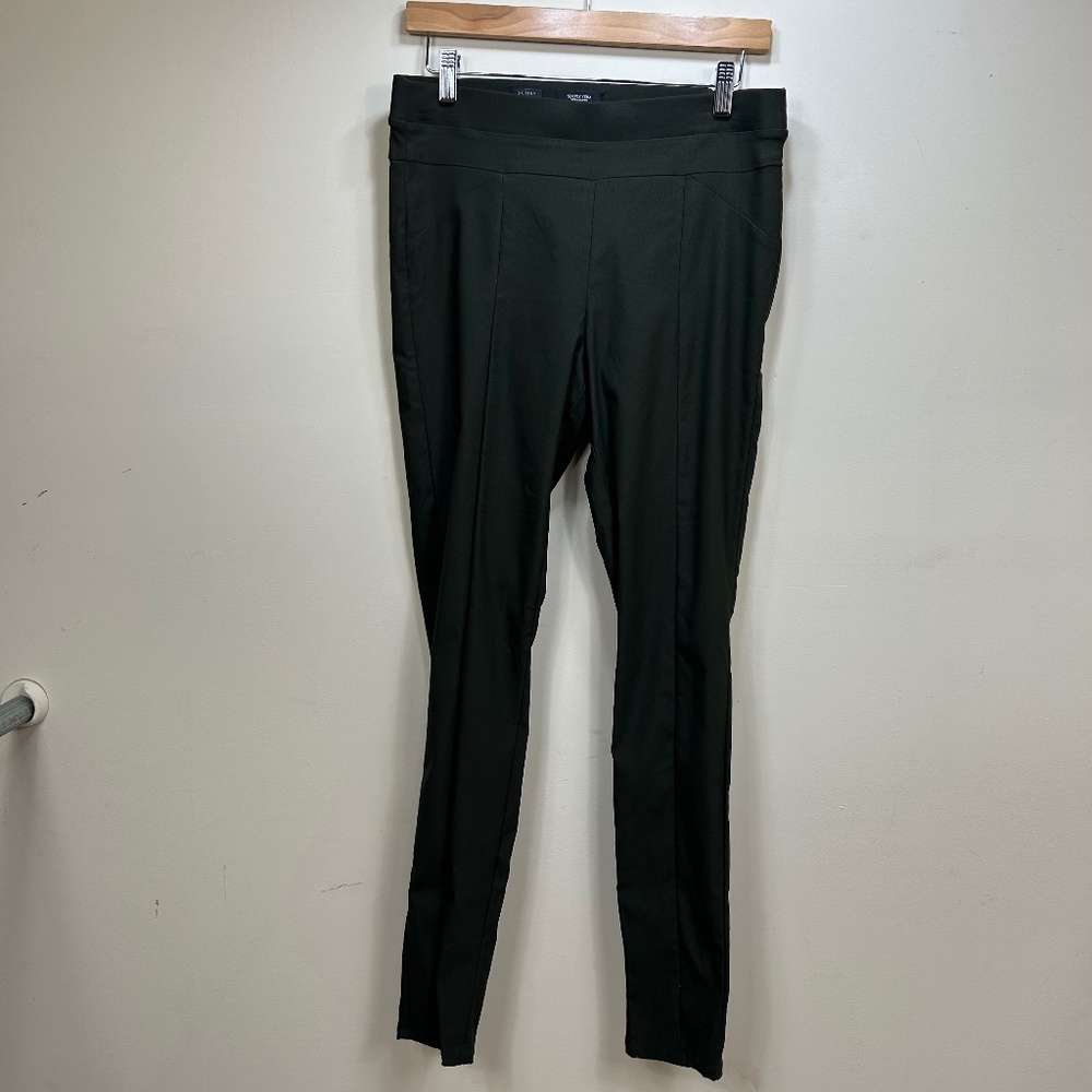 Simply Vera Green Dress Pants